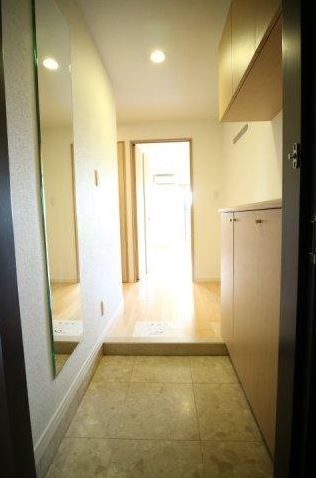 千代田区二番町の賃貸マンションの玄関|同タイプ参照