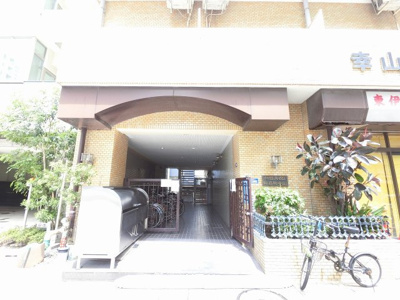【エントランス】 | ＧＳハイム長者町幸山 | エントランス
