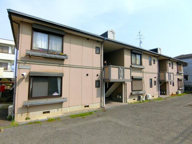 ハイツモンテリブロの外観