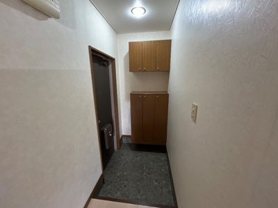 【玄関】 | ティーワイケイ