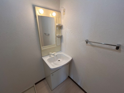 【独立洗面台】 | ティーワイケイ