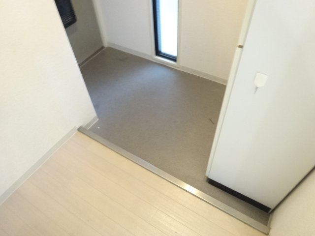 プレステージ宝塚売布の玄関
