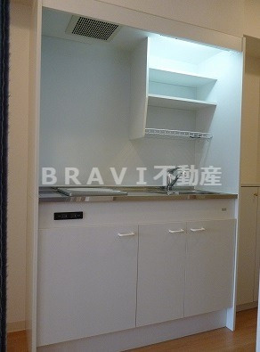 アーデン森之宮　BRAVI不動産のキッチン|【アーデン森之宮】お料理しやすいキッチンです