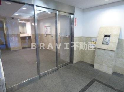 アーデン森之宮　BRAVI不動産のエントランス|建物の内部です