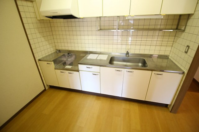 【キッチン】 | ルゼフィール名谷東