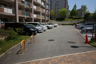 【駐車場】
