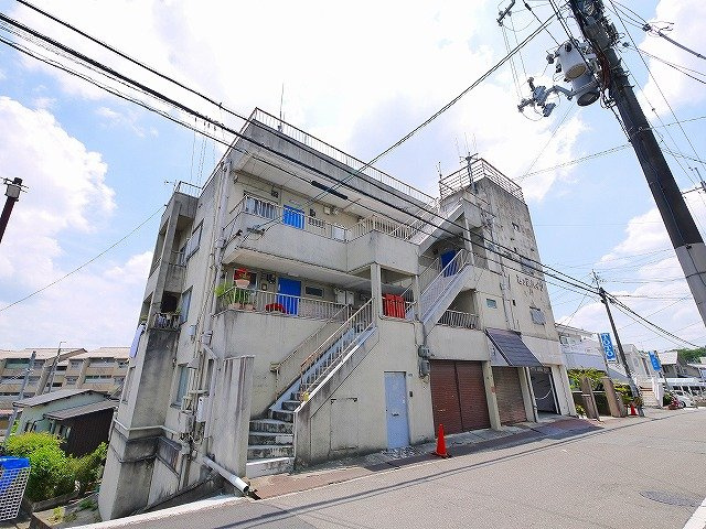 西ノ京ハイツ