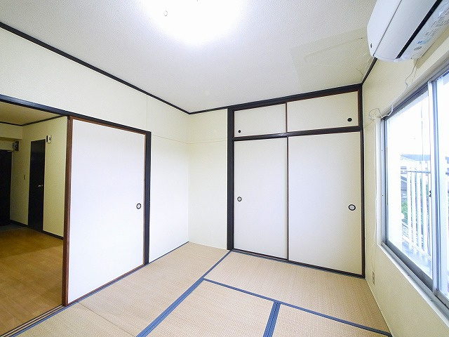西ノ京ハイツの寝室