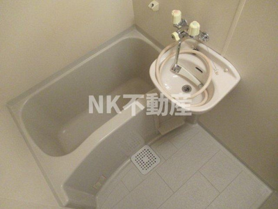 【浴室】 | 大宝小阪本町ル・グラン（河内小阪賃貸） | お風呂です