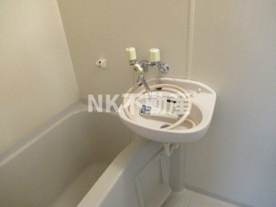 【洗面所】 | 大宝小阪本町ル・グラン（河内小阪賃貸） | 洗面です