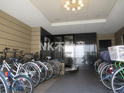 【エントランス】 | 大宝小阪本町ル・グラン（河内小阪賃貸） | 落ち着いたエントランスです