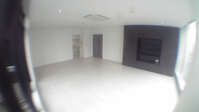 港区浜松町１丁目の賃貸マンションの居間・リビング