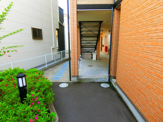 サンライズ中野のエントランス