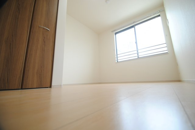 エルグランドパティオ参番館の洋室