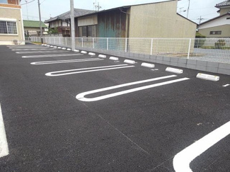 【駐車場】