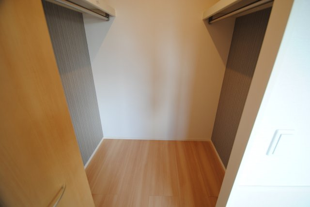 WITH THE LIGHTの収納|内装イメージウォークインクローゼット