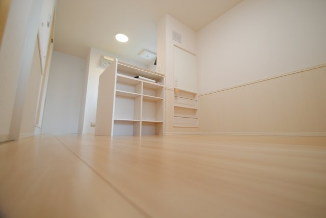 WITH THE LIGHTの居間・リビング|内装イメージ：同物件別室