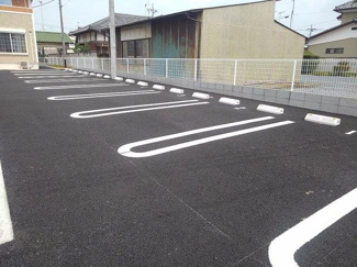 【駐車場】