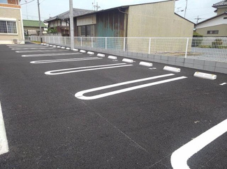 【駐車場】