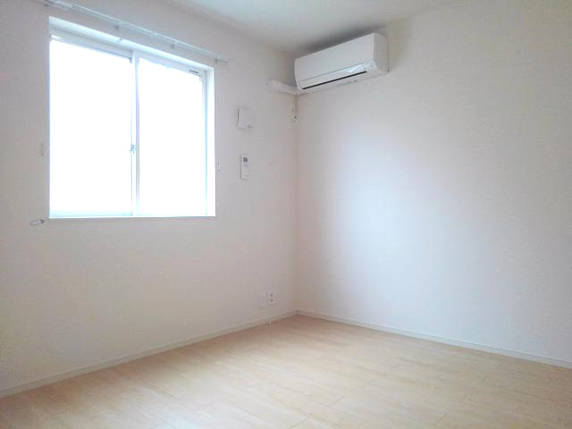 【寝室】 | ウーノ Ａ | エアコン２台付き！