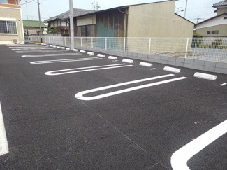 【駐車場】