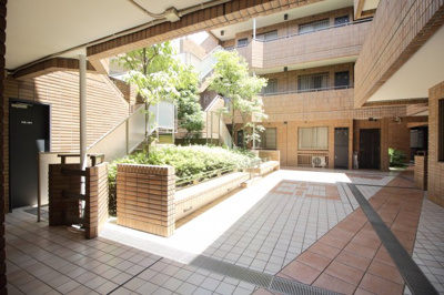 【エントランス】 | パロス新中野