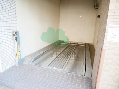 【駐車場】 | キャッスル綱場