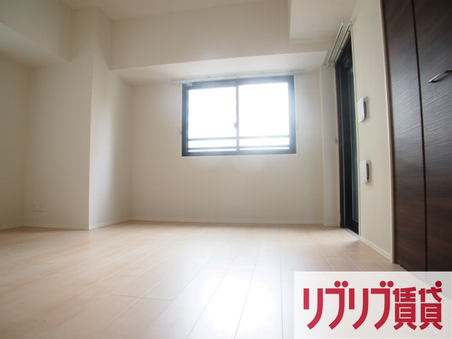 千葉中央・大庄マンションの居間・リビング