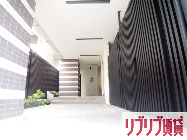 千葉中央・大庄マンションのエントランス