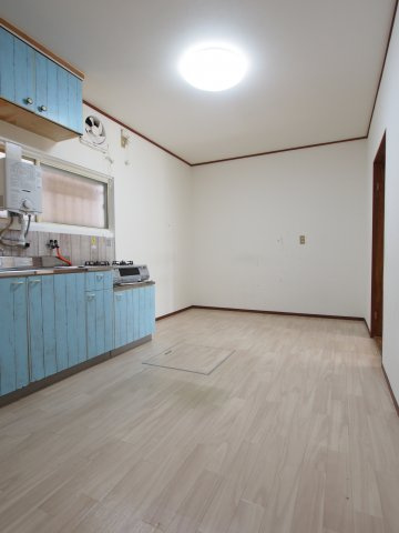【居間・リビング】 | 堺市中区田園1001-35貸家