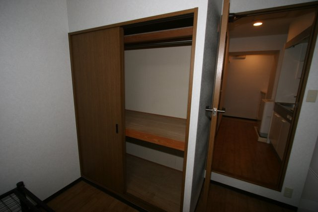 ファミール中野１の収納