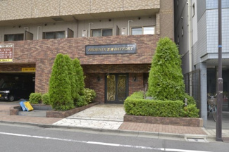 【エントランス】