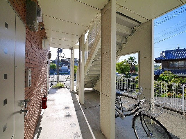 ジュエリーヒルのその他共用部分|きれいな共用通路です