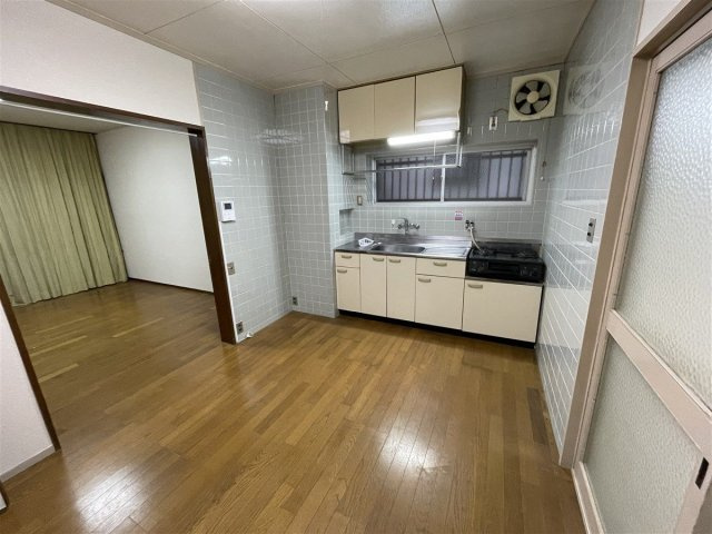 緑ヶ丘中町貸家のキッチン
