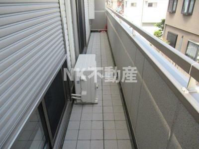 【バルコニー】 | アンベリール（八戸ノ里賃貸） | お洗濯にも便利なバルコニー付き