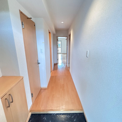 【玄関】 | クリスタルステージ