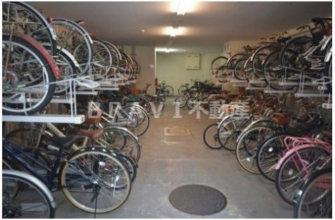 アーバネックス上町台　BRAVI不動産のその他共用部分|【アーバネックス上町台】駐輪場