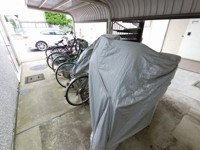 【その他共用部分】 | ヒルトップ鷺沼 | バイク置場