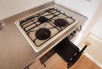 【設備】 | パセイオサンコー | グリル付き三口ガスコンロ