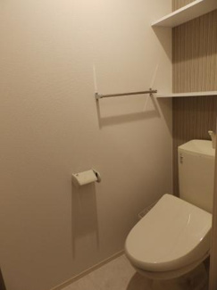 【トイレ】 | メルヴェーユ | トイレです
