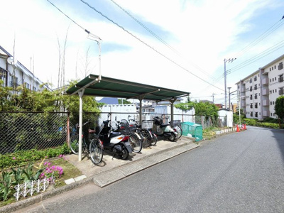 【その他共用部分】 | 北磯子住宅2号棟 | バイク置場