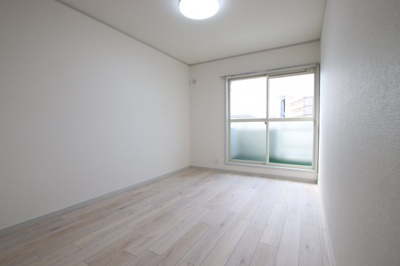 【寝室】 | サマックスYUIハイツ