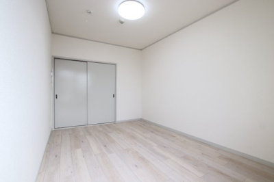 【寝室】 | サマックスYUIハイツ