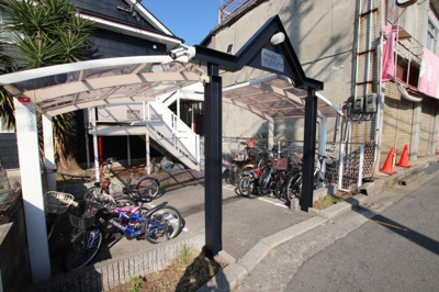 【その他共用部分】 | サマックスYUIハイツ | 駐輪場