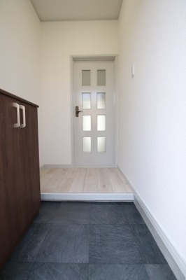 【玄関】 | サマックスYUIハイツ