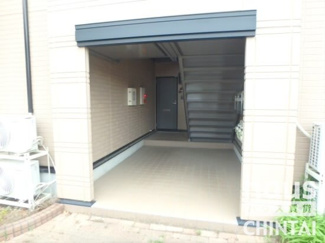 【エントランス】