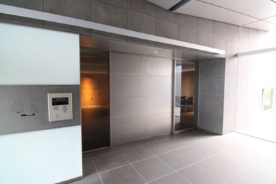 【エントランス】 | パークスタイルエクセオ | 建物の内部です