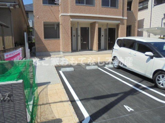 【駐車場】