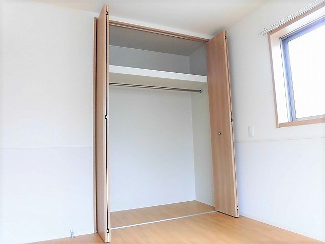 シャトープレジールの収納|写真は同建物の別部屋を参考に掲載しております。