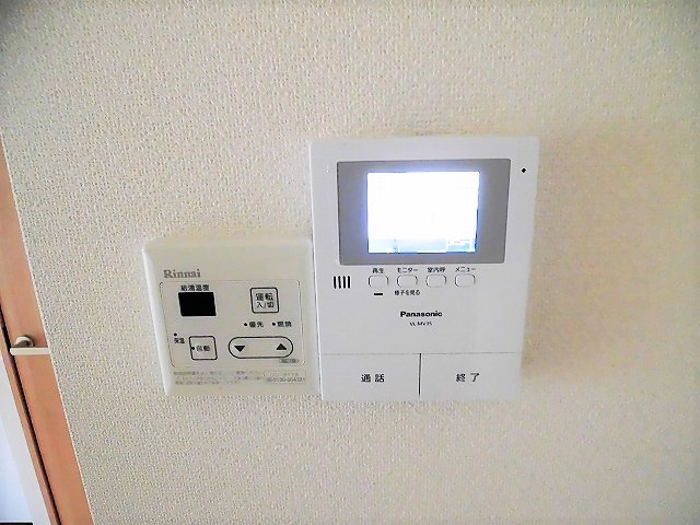 シャトープレジールのセキュリティ|写真は同建物の別部屋を参考に掲載しております。